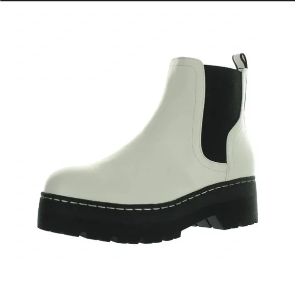 Mia Cayson Platform Chelsea Boot White NEW Size 9.5 Women’s - Picture 2 of 9